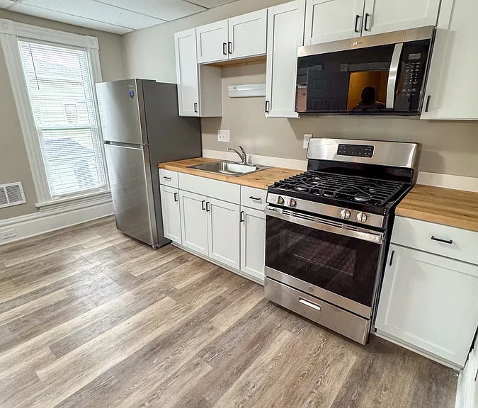 946 Muskegon Ave NW #3 — Photo 12