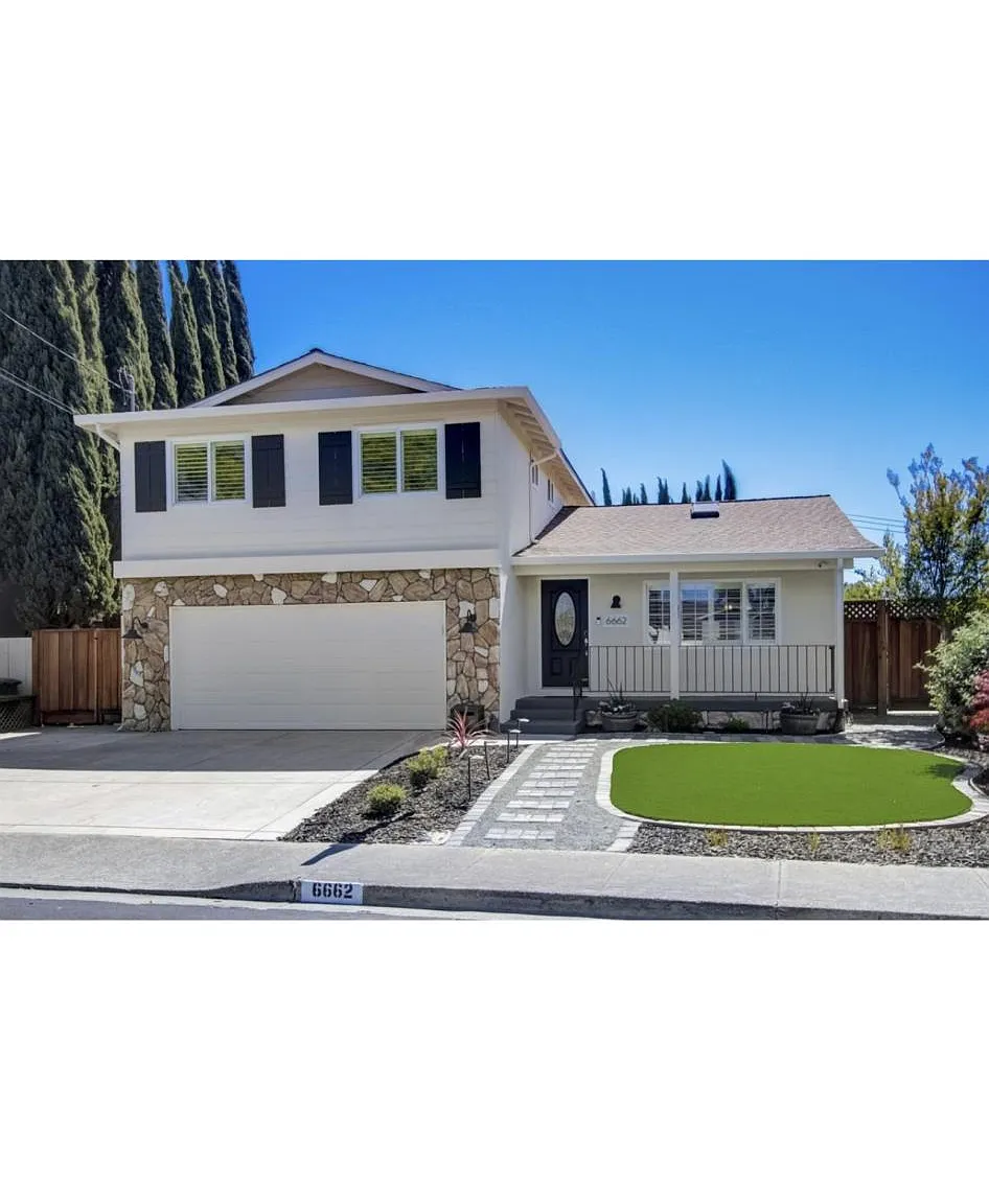 4 bed, 2.5 bath, 1830 sqft, $4,795 — Photo 1