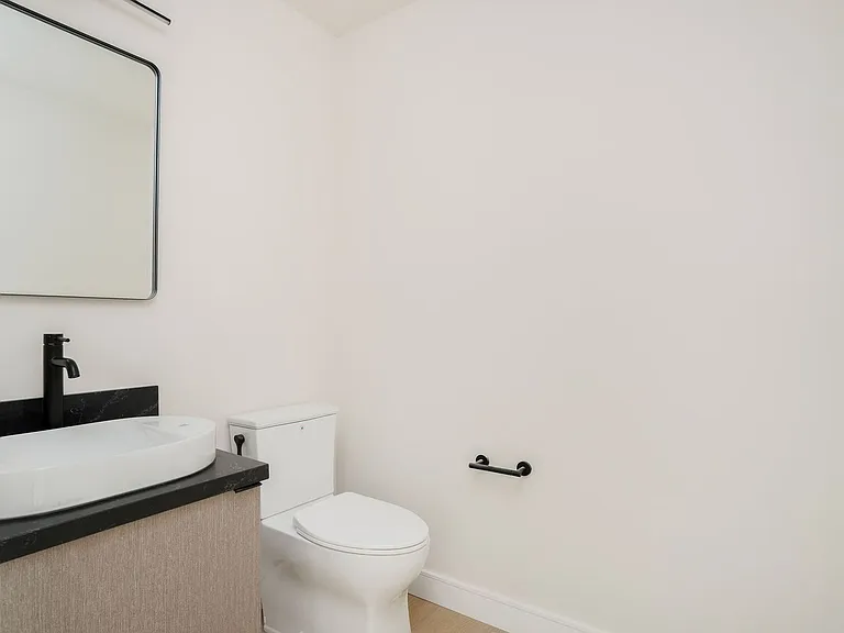 5320 Cartwright Ave — Photo 33