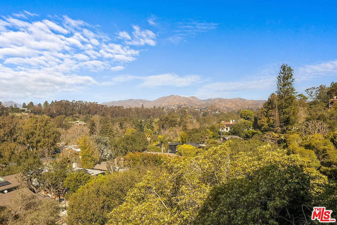 5 bed, 4.0 bath, 3700 sqft, $15,000 — Photo 4