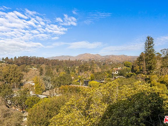 4th image of 35 Haldeman Rd