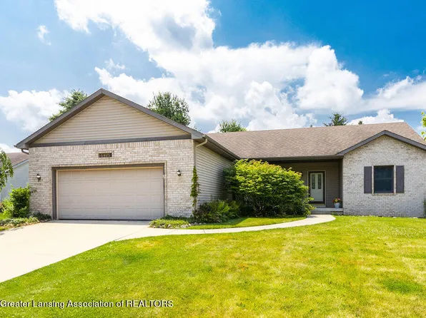 11785 Millstone Dr, Grand Ledge, MI 48837