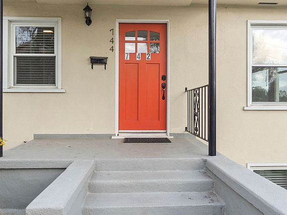 2nd image of 744 Onarga Ave
