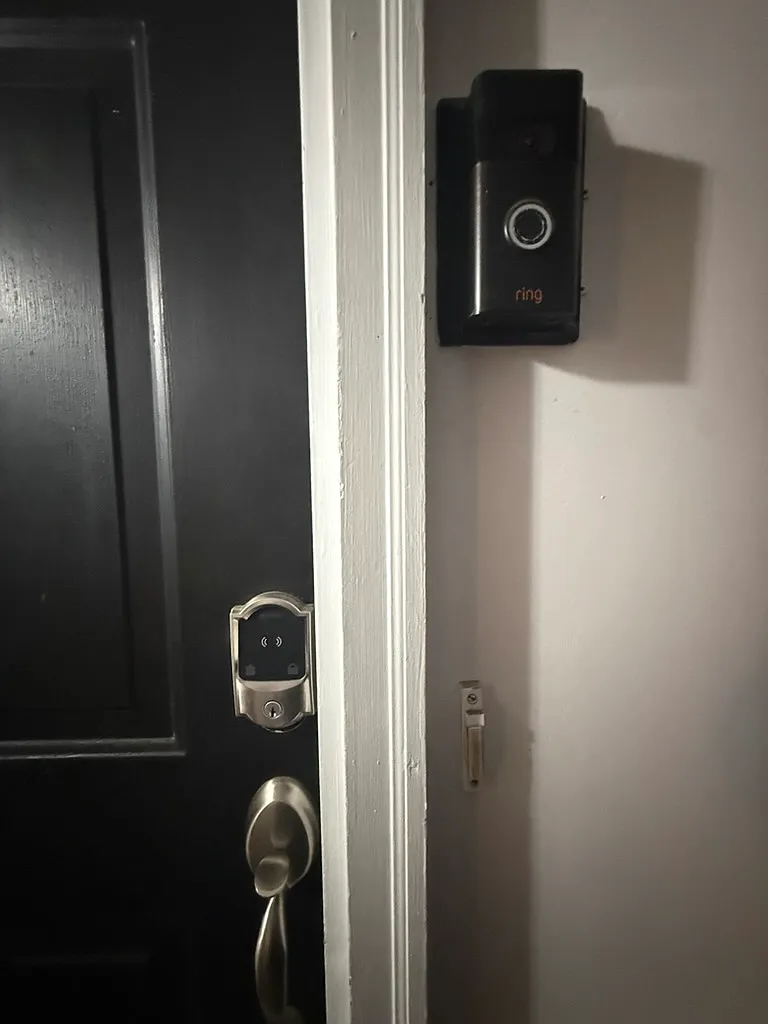2 bed, 1108 sqft, $3,000 — Photo 3