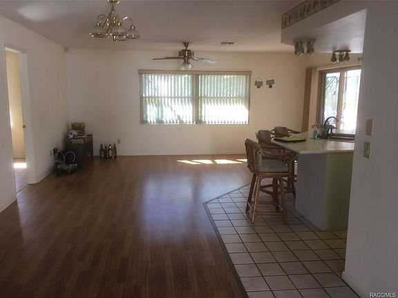 5th image of 2502 W Sand Trap Dr