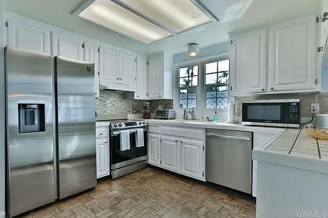 736 F Ave #1 — Photo 11