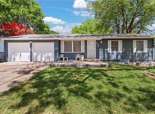 804 NW Maynard St, Blue Springs, MO 64015