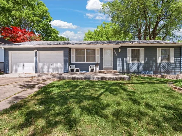 804 NW Maynard St, Blue Springs, MO 64015