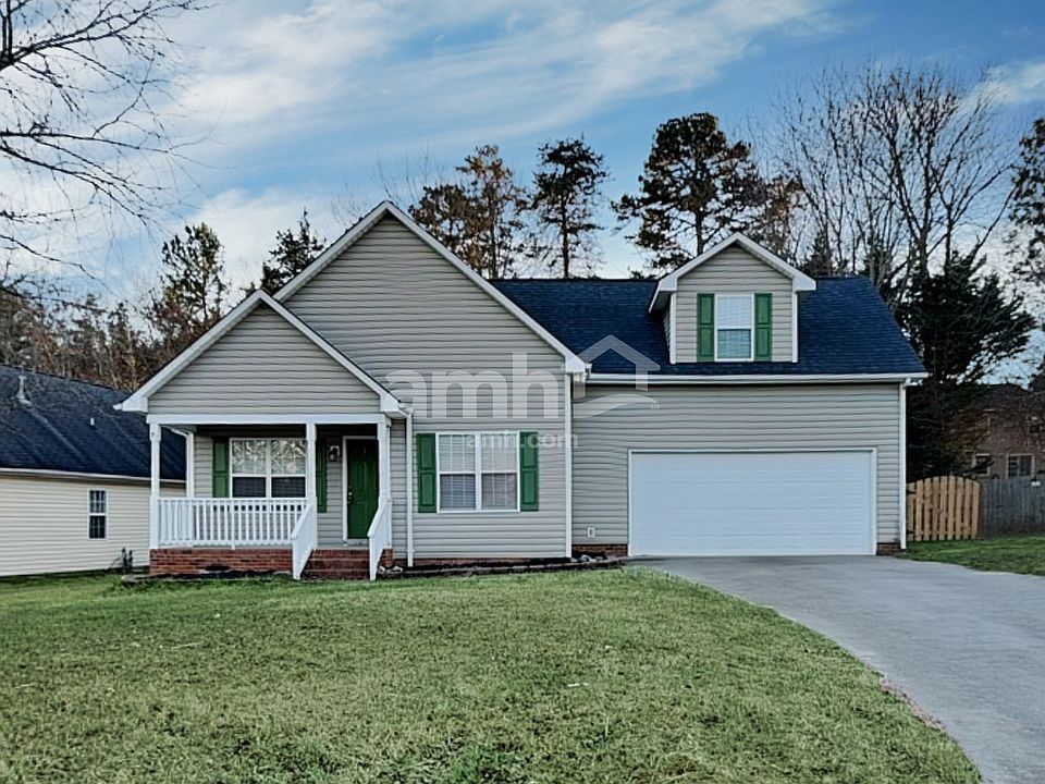 1st image of 1009 Loch Lomond Cir