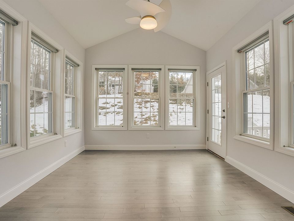 Hickory Woods 21 Quarry Rd Londonderry NH Zillow