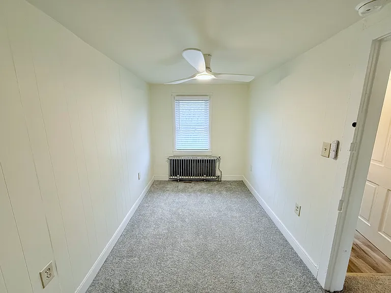 236 Walnut St — Photo 23