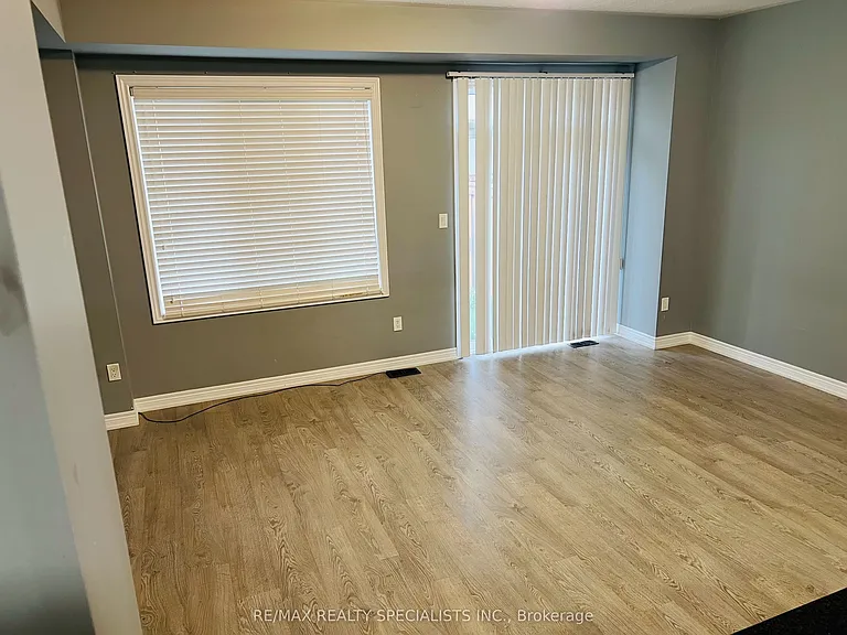 49 Doris Pawley Cres — Photo 5