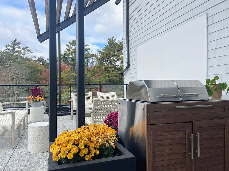The Sandpiper Residences — Photo 13