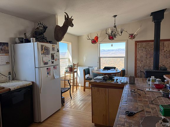 5th image of 56 Esty Ln