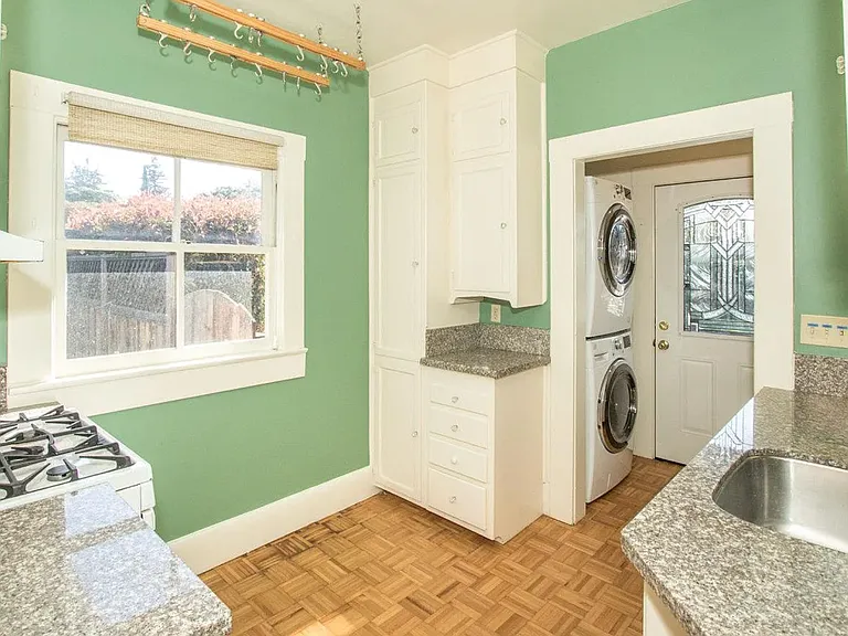 934 Ramona St #1 — Photo 4