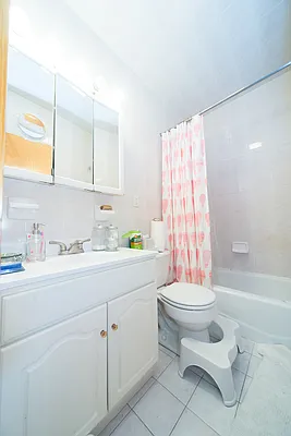 Rented by Voro NYC | media 21