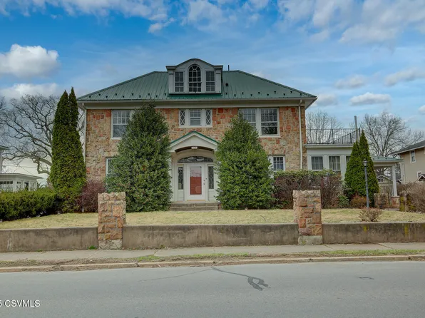 1004 Main St, Watsontown, PA 17777