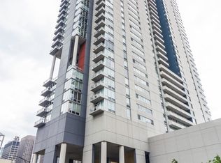737 W Washington Blvd APT 601, Chicago, IL 60661