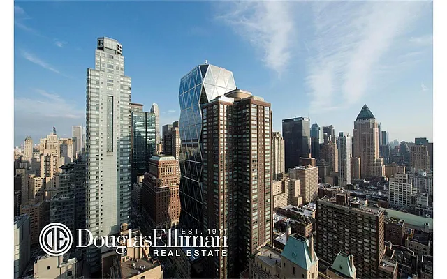 Rented by Douglas Elliman | media 19