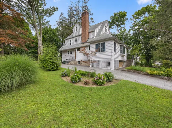 1235 Post Rd, Scarsdale, NY 10583