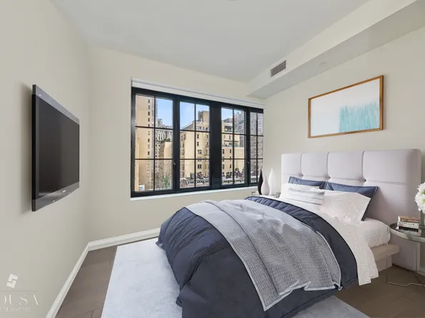 959 First Avenue image 11 of 20