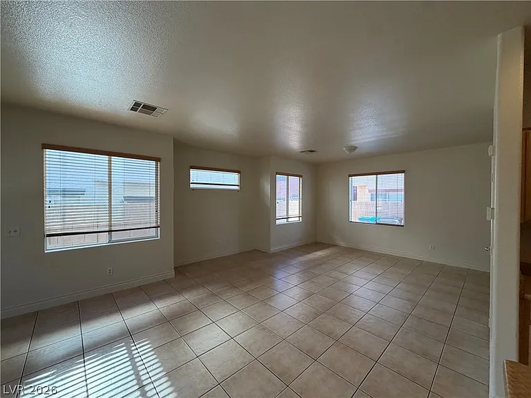 3762 Corpolo Ave — Photo 10
