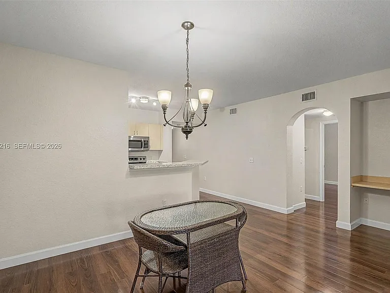 1003 Belmont Ln #1003 — Photo 10