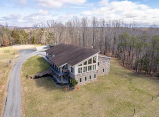 657 Cherry Hill Rd, Amherst, VA 24521