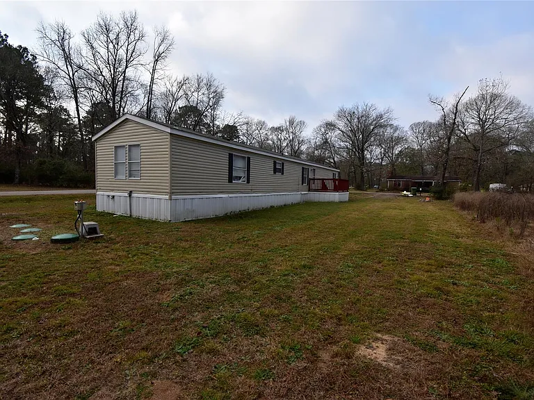 2 Lake View Ln — Photo 26