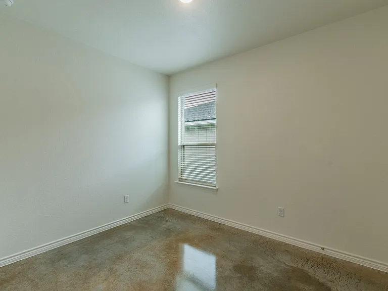 3901 Sugar Hackberry Trl #B — Photo 9