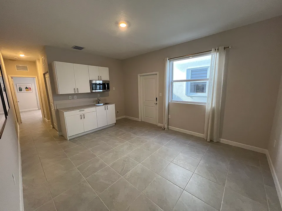 SW 148th Ave