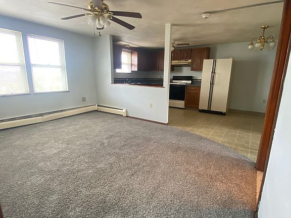 4th image of 6 Market St APT 5