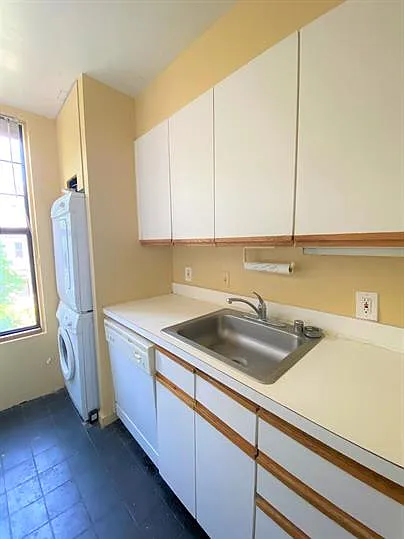 1842 California St NW #10B — Photo 6