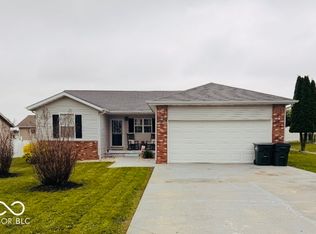 1642 W Democracy St, Greensburg, IN 47240