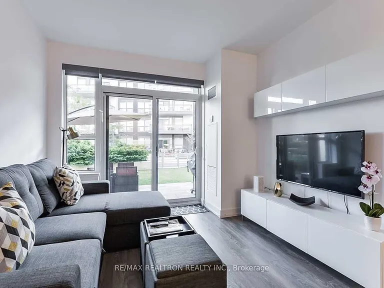 333 Sea Ray Ave #D127 — Photo 3