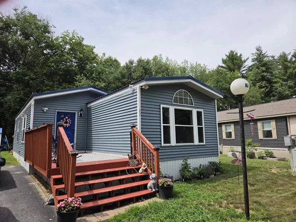 82 Gooseberry Circle, Rochester, NH 03867