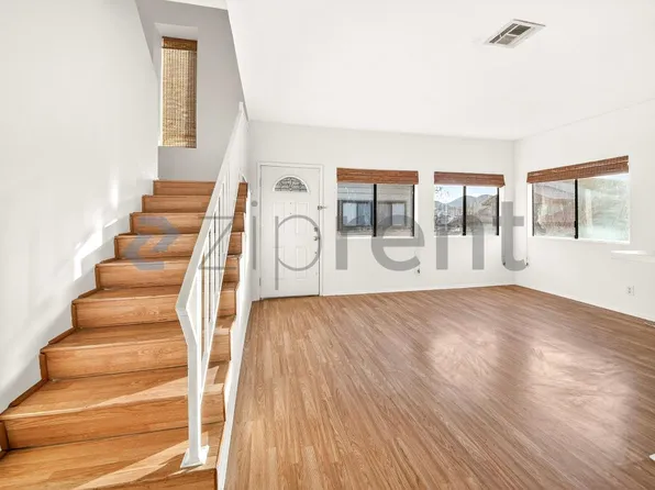68 Maegan Pl APT 7, Thousand Oaks, CA 91362