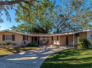 4132 Deerfield Dr, Sarasota, FL 34233