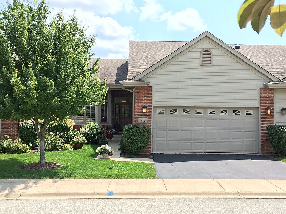 1st image of 712 River Place Dr