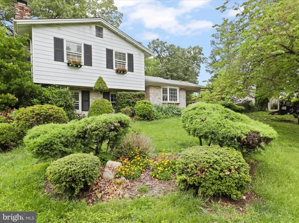 1928 Hull Rd, Vienna, VA 22182