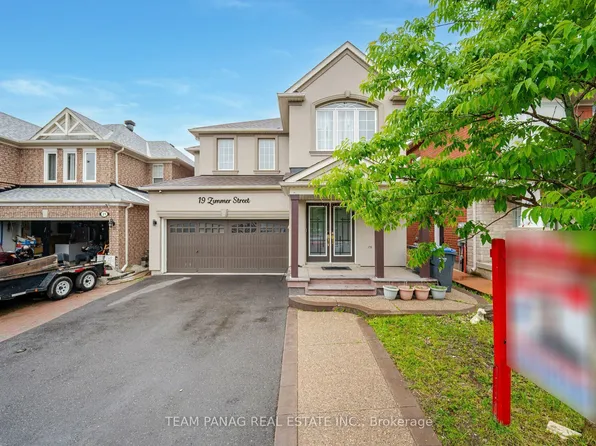 19 Zimmer St, Brampton, ON L6S 6L3