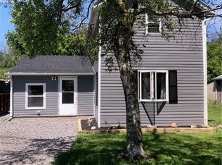 2669 Youngstown Lockport Rd, Ransomville, NY 14131