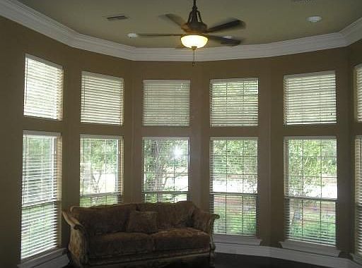 2nd image of 17 Sanctuary Blvd