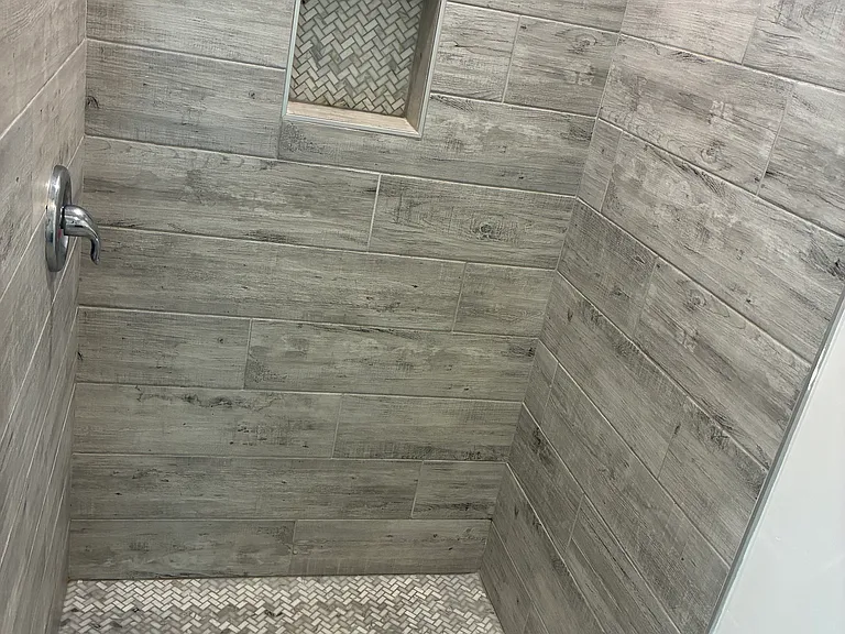 1638 N Hollywood Way #104 — Photo 4