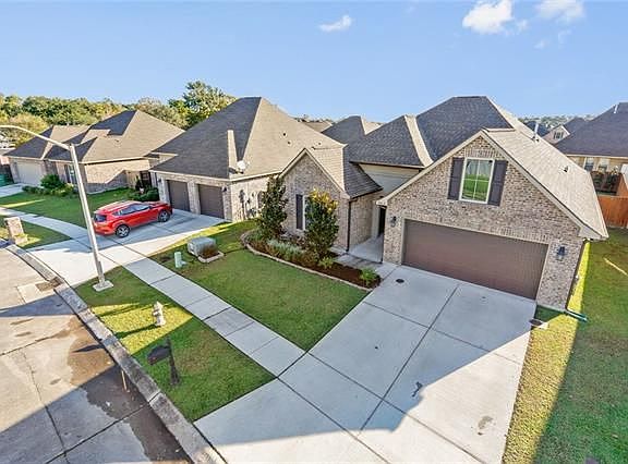 2nd image of 2617 Sprig Dr