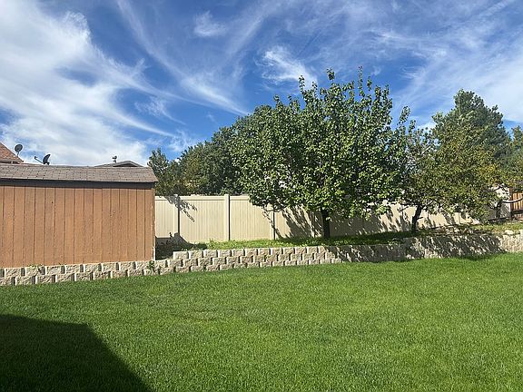 4th image of 1324 W Raintree Dr