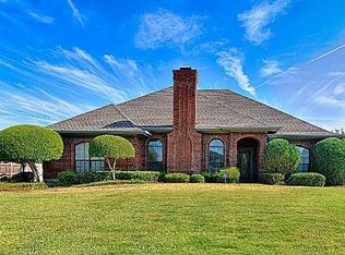 613 Oak Ridge Trl, Kennedale, TX 76060