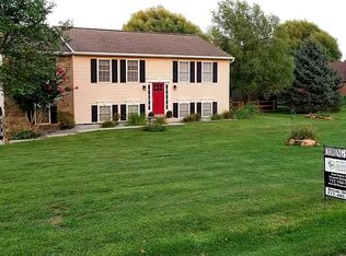 589 Cinder Rd, New Providence, PA 17560