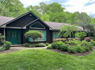 5 Canterberry Ct, Hopewell Junction, NY 12533