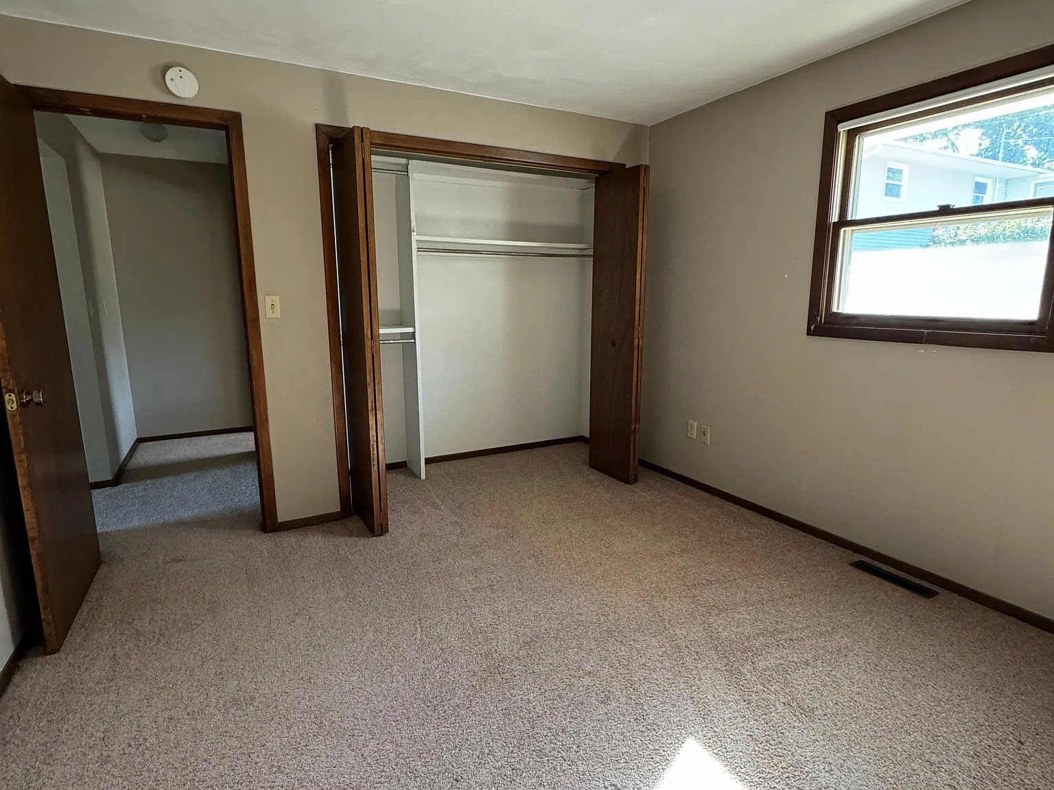 3 bed, 2.0 bath, $1,550 — Photo 4